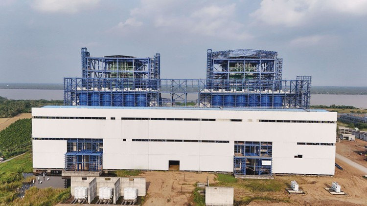 Lựa chọn Liên danh CONSORTIUM PTSC - TCC mang lại hiệu quả kinh tế tức thời do mức giá thấp hơn đáng kể nhà thầu cùng cạnh tranh. Ảnh minh họa