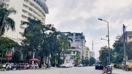 Huế: Đấu giá khối tài sản khách sạn mặt tiền đường Đội Cung, giá khởi điểm gần 100 tỷ. Ảnh minh hoạ: Internet 