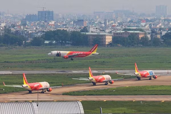 Vietjet, nhiều chuyến bay ảnh hưởng do bão số 3