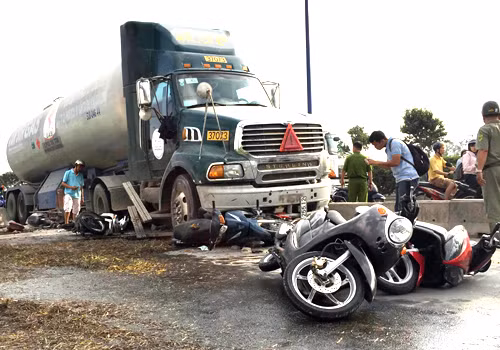 Hiện trường tai nạn. Ảnh: Hải Hiếu 