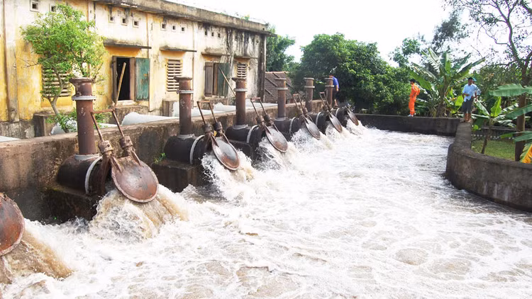Quá trình lựa chọn nhà thầu Gói thầu “Xây lắp + thiết bị đầu mối” thuộc Dự án Cải tạo hệ thống tiêu nội đồng tỉnh Vĩnh Phúc liên tiếp bị nhà thầu gửi văn bản phản ánh, kiến nghị