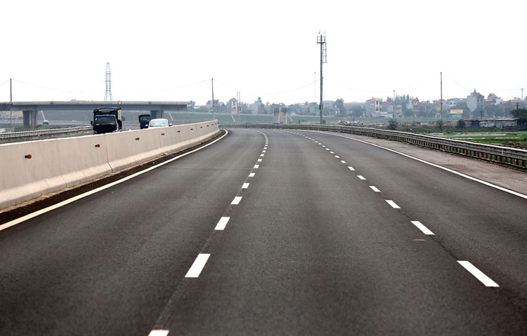 Nghị định thay thế Nghị định 30/2015/NĐ-CP được kỳ vọng sẽ khắc phục những bất cập trong lựa chọn nhà đầu tư các dự án PPP. Ảnh: Nhã Chi