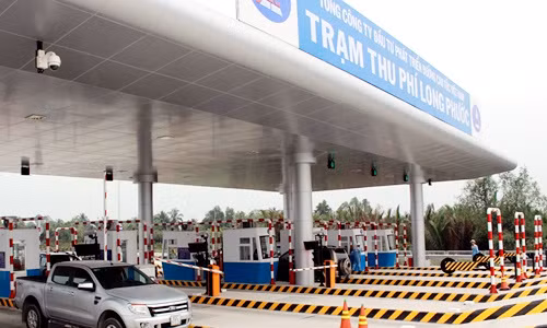 Cao tốc Long Thành đổi cách thu phí bằng thẻ thông minh