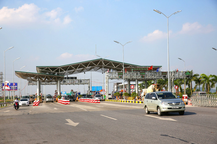 Theo Dự thảo Luật PPP, dự án được áp dụng cơ chế chia sẻ rủi ro doanh thu phải là dự án thuộc thẩm quyền quyết định chủ trương đầu tư của Quốc hội, Thủ tướng Chính phủ. Ảnh: Lê Tiên