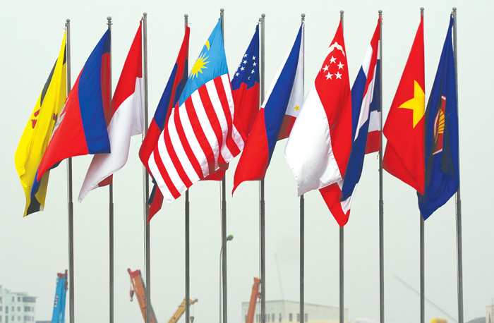AEC đi vào vận hành sẽ tạo điều kiện vô cùng quan trọng để các nước ASEAN tiếp tục gắn kết với nhau hơn