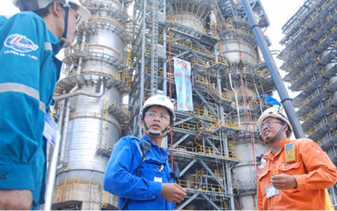 Lọc hóa dầu Dung Quất: Song hành cổ phần hóa và triển khai giai đoạn 2