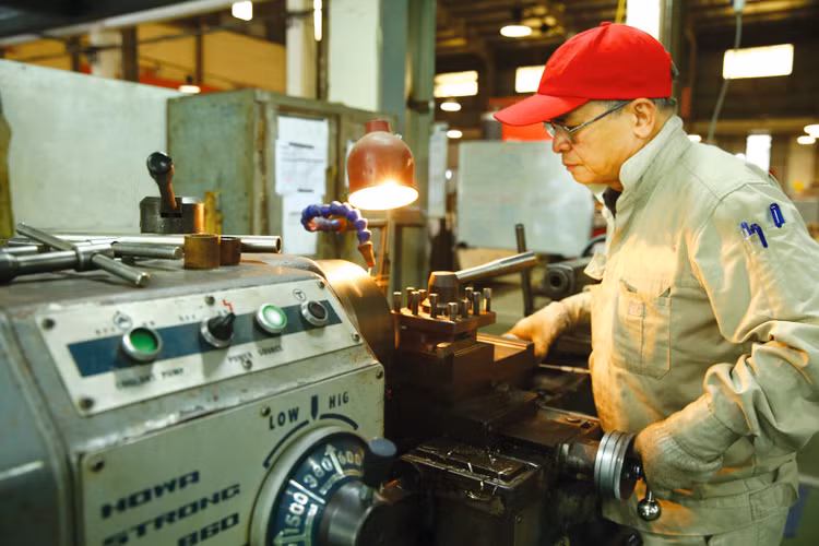 Chính phủ đã và đang thực thi những quyết sách mạnh mẽ để đẩy nhanh tiến trình cổ phần hóa doanh nghiệp nhà nước. Ảnh: Nhã Chi