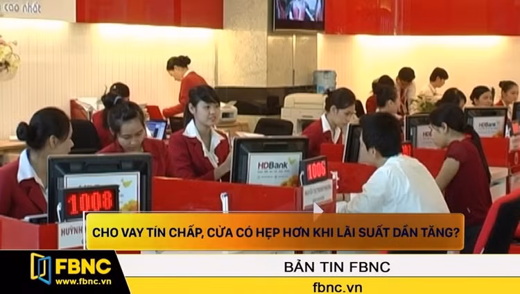 Cho vay tín chấp, cửa có hẹp hơn khi lãi suất dần tăng?