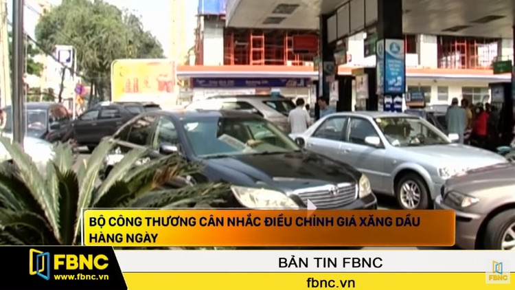 Bộ Công thương cân nhắc điều chỉnh giá xăng dầu hàng ngày