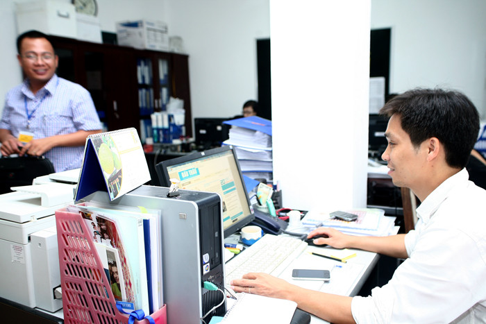 Các hồ sơ gửi đến Trung tâm Đấu thầu qua mạng quốc gia đều được kiểm tra tính hợp lệ và phê duyệt ngay, nhanh và thuận lợi. Ảnh: Nhã Chi