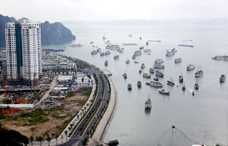 Năm 2018 có 27 địa phương thực hiện 344 dự án đầu tư có sử dụng đất, trong đó tỉnh Quảng Ninh có 48 dự án. Ảnh: Tường Lâm