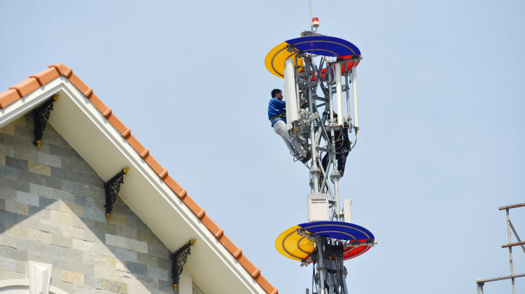 Chuyển giao công nghệ từ DN FDI sang DN trong nước được thực hiện nhanh, chất lượng tốt nhất trong lĩnh vực viễn thông. Ảnh: Lê Tiên