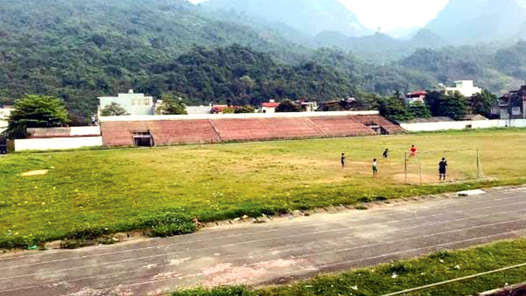 Diện tích đất thực hiện bán đấu giá tại Sân vận động C10, TP. Hà Giang là 12.217 m2