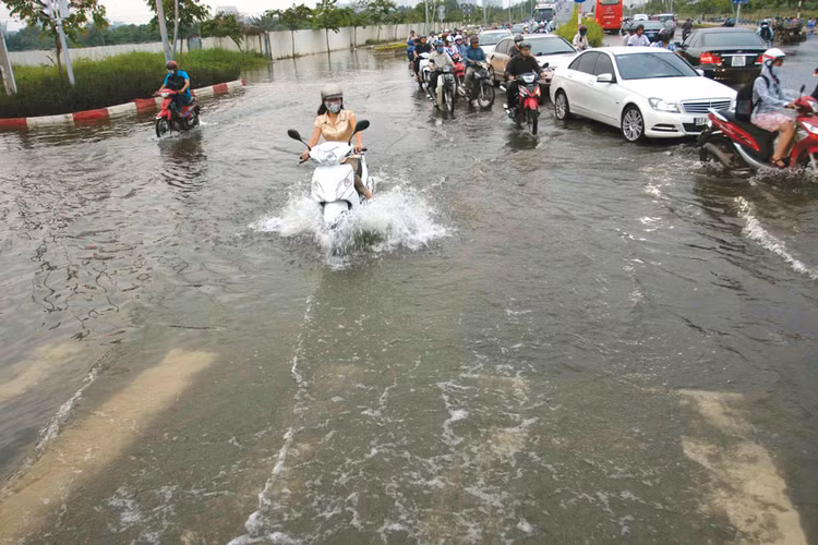 Dự án “Giải quyết ngập do triều khu vực TP.HCM có xét đến yếu tố biến đổi khí hậu - giai đoạn 1” có tổng vốn đầu tư gần 10.000 tỷ đồng. Ảnh: Đinh Quang Tuấn