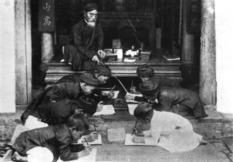 Những học vấn, tư tưởng của các thầy giáo được tiếp nối, kế tục bởi lớp lớp học trò tại đất Kinh kỳ vào cuối thế kỷ XVIII - đầu thế kỷ XIX