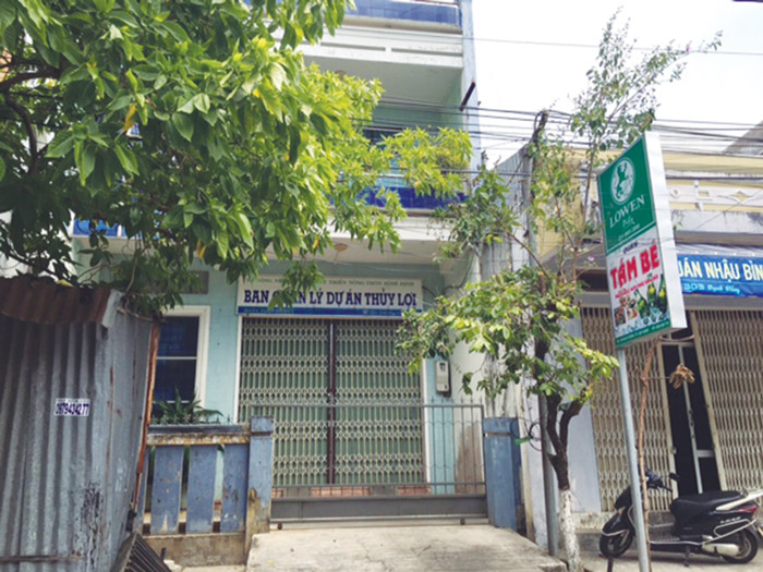 Hiện trạng “cửa khóa trái” của bên mời thầu trước và tại thời điểm đóng thầu