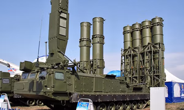 Một hệ thống S-300VM của Nga. Ảnh: Wikipedia