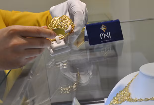 Giá vàng suy yếu phiên cuối tuần. Ảnh: Lệ Chi.