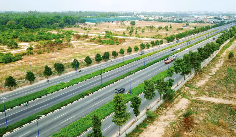 Luật PPP vừa mở ra cơ chế hấp dẫn thu hút nguồn vốn tư nhân, vừa bảo đảm giám sát chặt chẽ nguồn lực Nhà nước tham gia vào dự án PPP. Ảnh: Lê Tiên