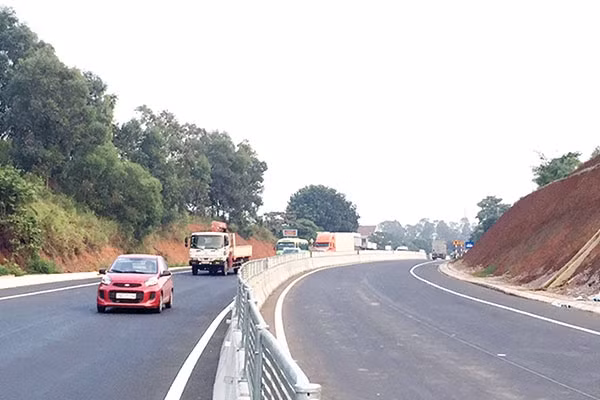 Lựa chọn nhà thầu cho Dự án tuyến tránh Quốc lộ 1 đoạn qua thị xã Quảng Trị