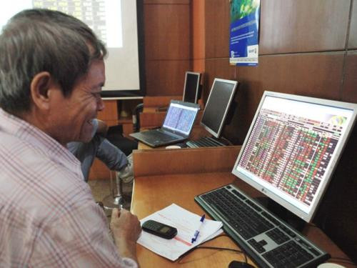 Chứng khoán ngày 23/4: Khối ngoại bán ròng hàng trăm tỷ đồng. Ảnh minh họa: TTXVN