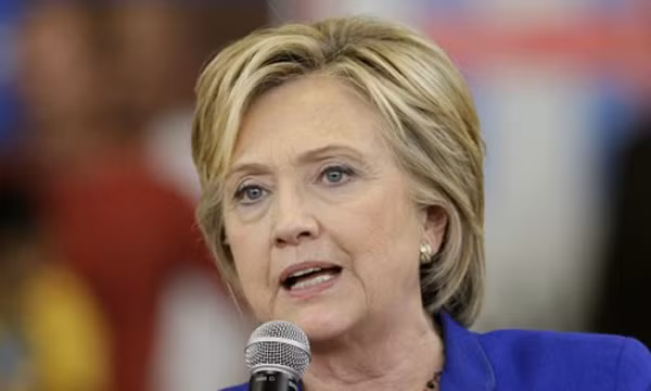 Cựu ngoại trưởng Mỹ Hillary Clinton một lần nữa phản đối TPP. Ảnh: AP