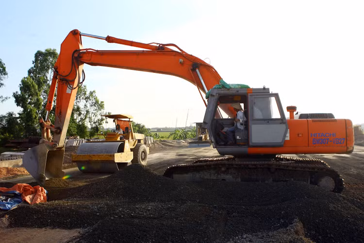 Điểm tin kế hoạch lựa chọn nhà thầu một số gói thầu lớn ngày 05/06