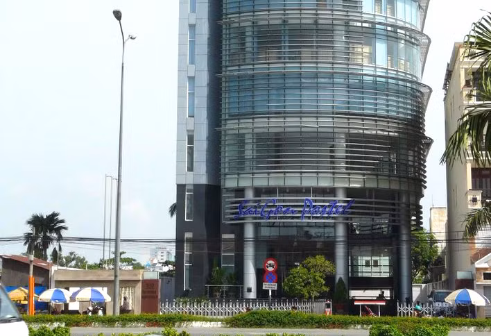 Chi phí quản lý doanh nghiệp ăn mòn lợi nhuận mảng hoạt động chính của SPT. Ảnh: Công Thành