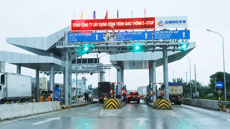 Tổng công ty Xây dựng công trình giao thông 5 là một trong 3 doanh nghiệp được Bộ GTVT chuyển giao quyền đại diện chủ sở hữu vốn nhà nước về SCIC. Ảnh: Lê Tiên