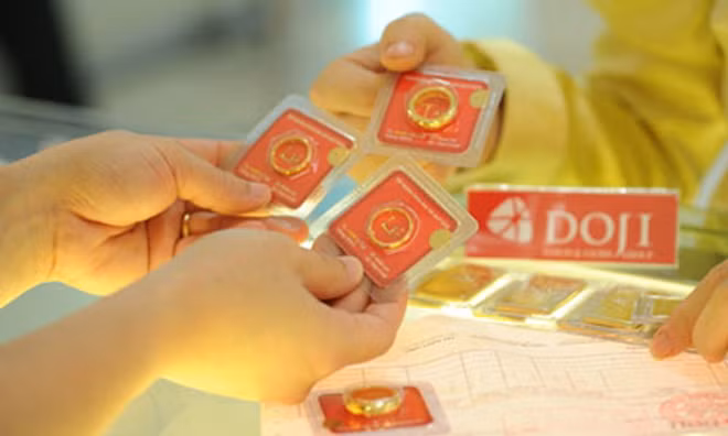 Giá vàng không nhúc nhích khiến nhà đầu tư không mặn mà tham gia thị trường.