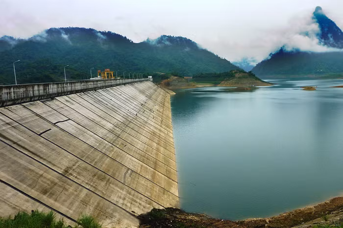 Nhà thầu Trung Quốc tìm cách đẩy khó khăn cho Công ty CP Thủy điện Vĩnh Sơn - Sông Hinh. Ảnh: Vĩnh Sơn
