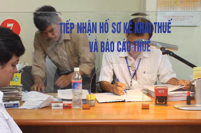 Kê khai thuế phức tạp khiến các doanh nghiệp nước ngoài dù muốn đầu tư vào Việt Nam cũng phải cân nhắc. Ảnh: Lê Tiên