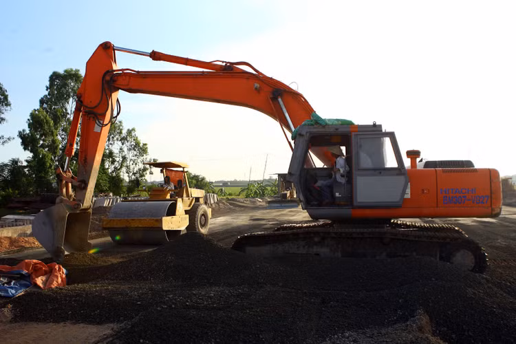 Điểm tin kế hoạch lựa chọn nhà thầu một số gói thầu lớn ngày 08-10/06