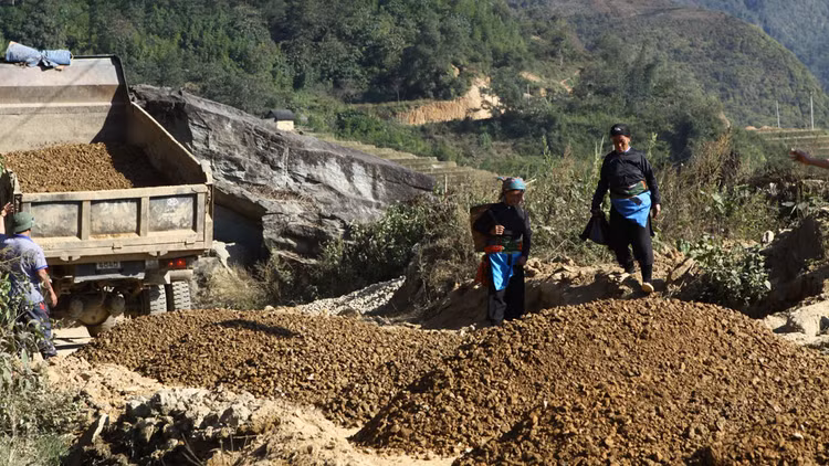 Qua thanh tra, Sở KH&ĐT tỉnh Lào Cai đã giảm trừ giá trị dự toán gần 119 triệu đồng tại Dự án Đường giao thông từ thôn Nậm Giang 2 đi thôn Suối Thầu 3. Ảnh: Thùy Linh