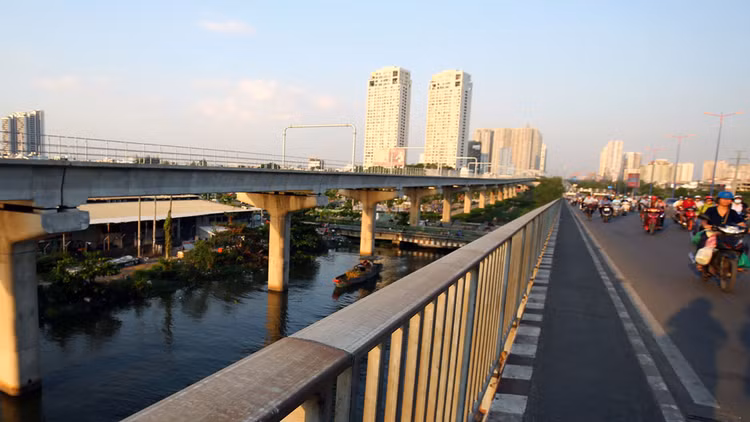 Dự kiến đến cuối năm 2019, chỉ tiêu nợ so với GDP duy trì trong các ngưỡng an toàn được Quốc hội cho phép. Ảnh: Lê Tiên