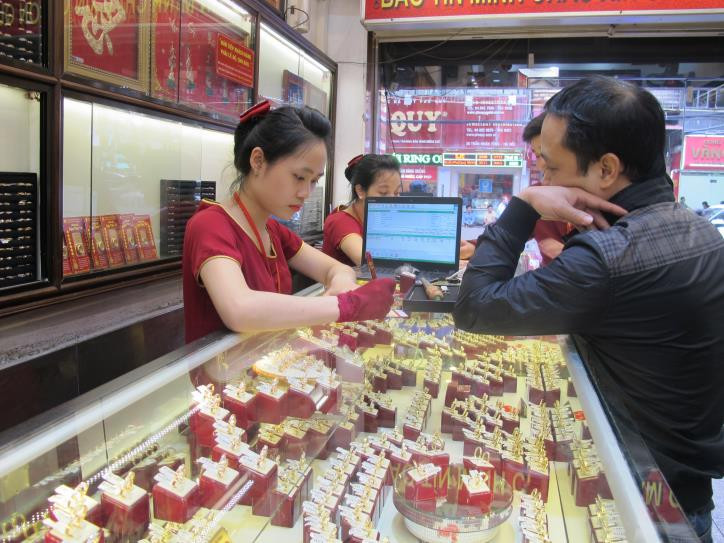 Giá vàng SJC giao dịch trên mốc 47 triệu đồng/lượng. Ảnh: TTXVN