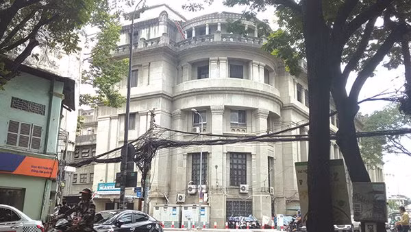 Ngân hàng Nhà nước được đánh giá cao trong việc duy trì sự ổn định của thị trường tiền tệ. Ảnh: THÀNH HOA