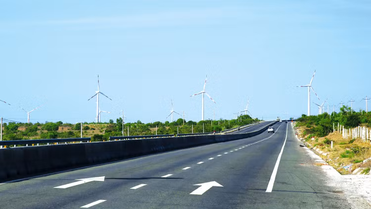 Nghị quyết 55/NQ-TW mở ra những cơ hội mới, to lớn cho khu vực tư nhân tham gia phát triển năng lượng. Ảnh: Lê Tiên