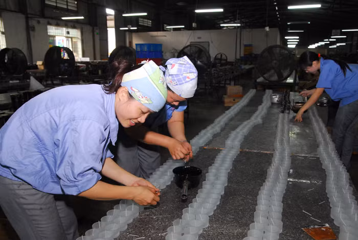 DNNVV chiếm hơn 90% tổng số doanh nghiệp trong Cộng đồng Kinh tế ASEAN. Ảnh: Ngọc Kỳ