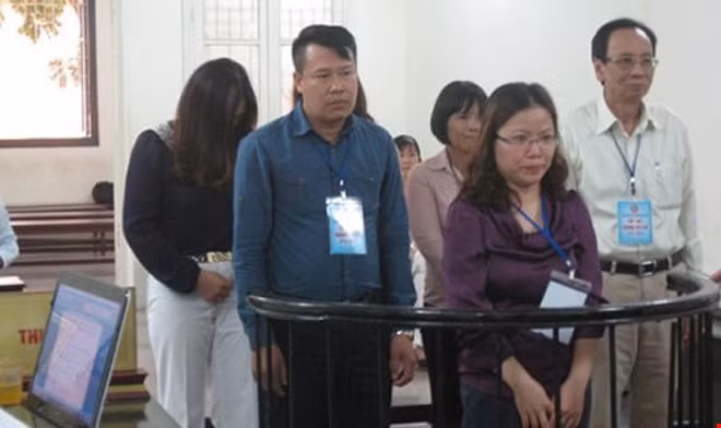 Các bị cáo tại phiên tòa