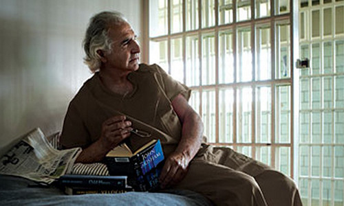 Madoff được cho là đang sống nhàn hạ trong tù.