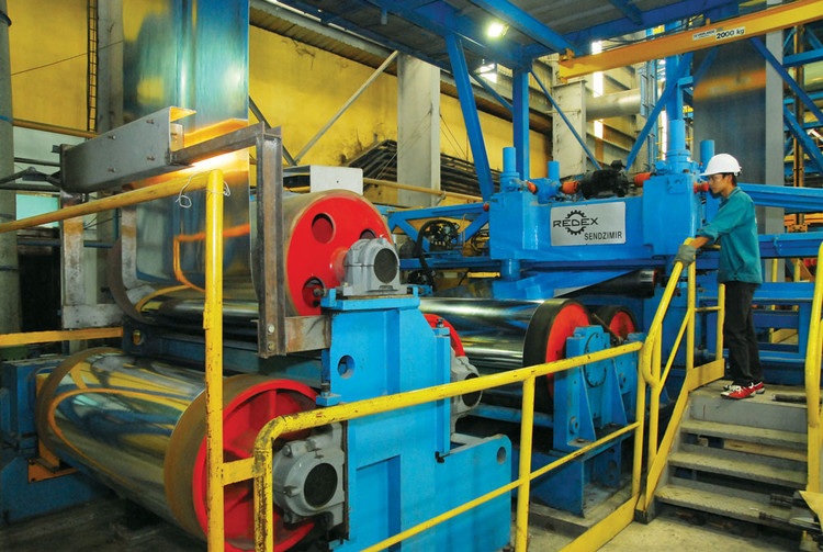 Bộ Công Thương nhận định, nhóm ngành công nghiệp chế biến chế tạo có khả năng tăng trưởng tốt trong 6 tháng cuối năm. Ảnh: Tiên Giang