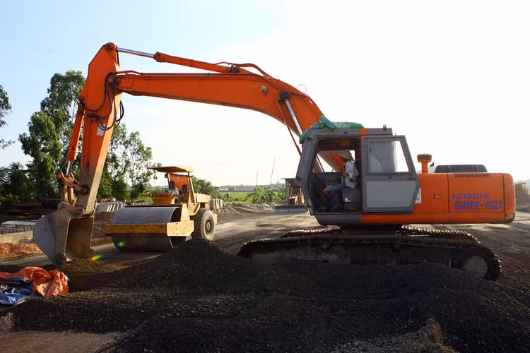 Điểm tin kế hoạch lựa chọn nhà thầu một số gói thầu lớn ngày 18/01