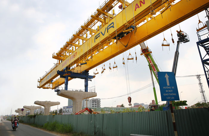 Nếu việc xây dựng và phê duyệt giá gói thầu chính xác thì giá trị tiết kiệm trong đấu thầu mới có cơ sở. Ảnh: Lê Tiên