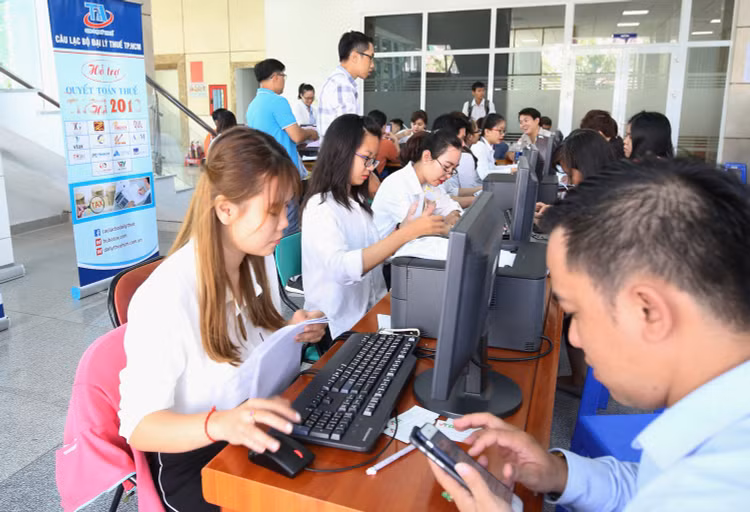 Nhiều doanh nghiệp đang gặp vướng mắc trong việc hoàn thuế giá trị gia tăng cho các dự án đầu tư mở rộng. Ảnh: Mạnh Hà