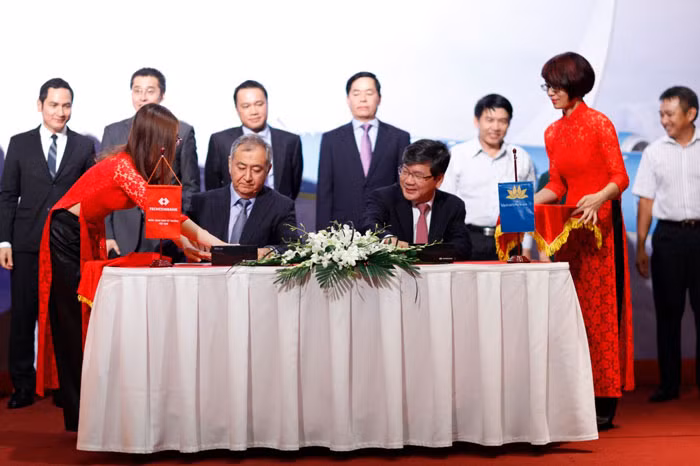 Lễ ký kết Thỏa thuận hợp tác chiến lược Techombank và Vietnam Airline. Nguồn website: techcombank.com.vn