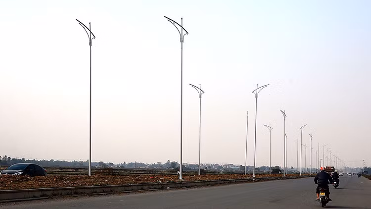 Kết quả lựa chọn nhà thầu Gói thầu 01.XL thuộc Dự án Hệ thống chiếu sáng tại thị xã Kỳ Anh (Hà Tĩnh) được công bố cách đây 6 tháng nhưng hiện vẫn chưa ký hợp đồng