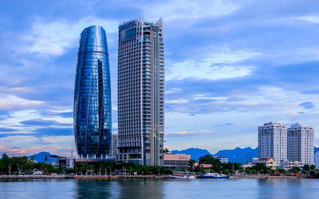 Từ tháng 7 năm nay, khi Việt Nam "tốt nghiệp" IDA, Việt Nam sẽ phải tiếp cận những nguồn vay vốn với lãi suất cao hơn.