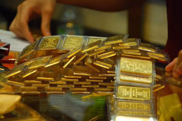 Giá vàng vừa có tuần giảm mạnh nhất trong nhiều năm.
