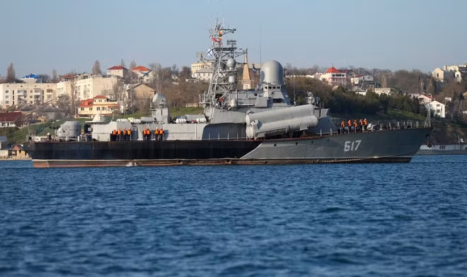 Dàn chiến hạm hùng hậu của Nga diệt IS ở Syria